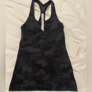 Lululemon Tank Top - Cool Racerback Tank Top Nulu Size 4 Camo